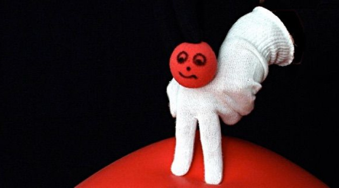 Figurentheater in der Bibliothek Hirzbrunnen