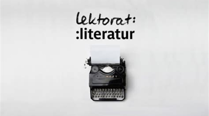 Lektorat Literatur: Schreibtisch