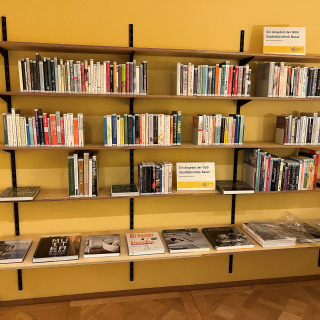  Moment kleineBibliothek