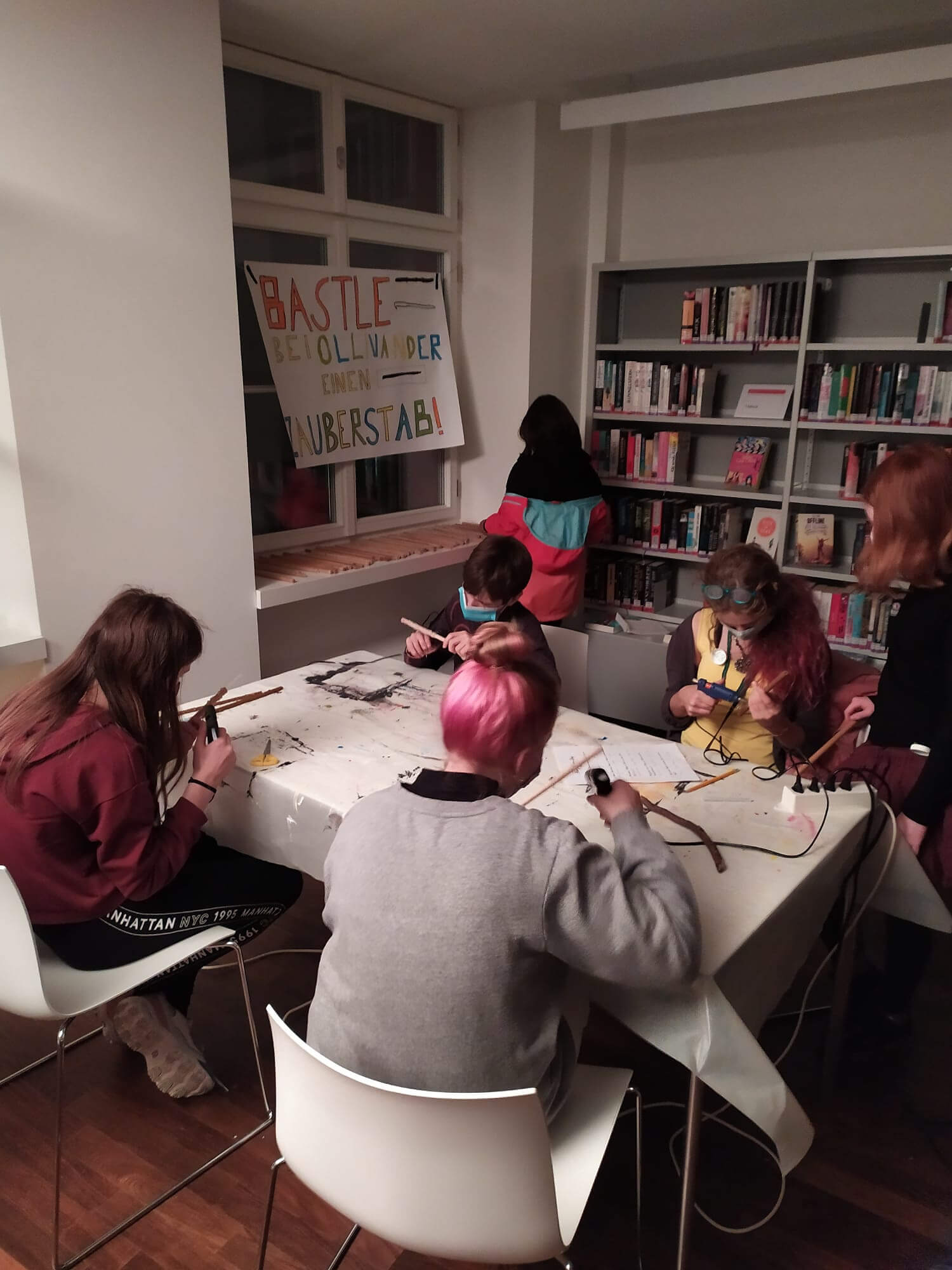  Zauberstäbebasteln1